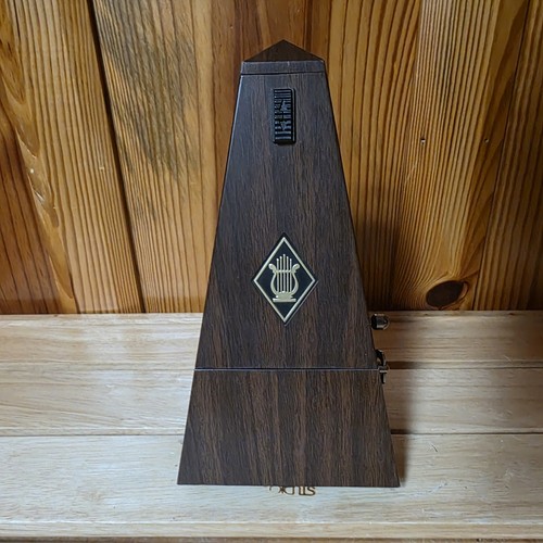 Metronome plastic case - metronome, wood